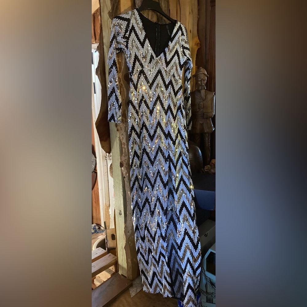 Elegnzarella formal dress